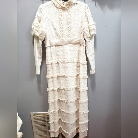 Emma Domb Vintage Long Tiered Cream Lace Dress, Size 13 - Picture 1 of 12